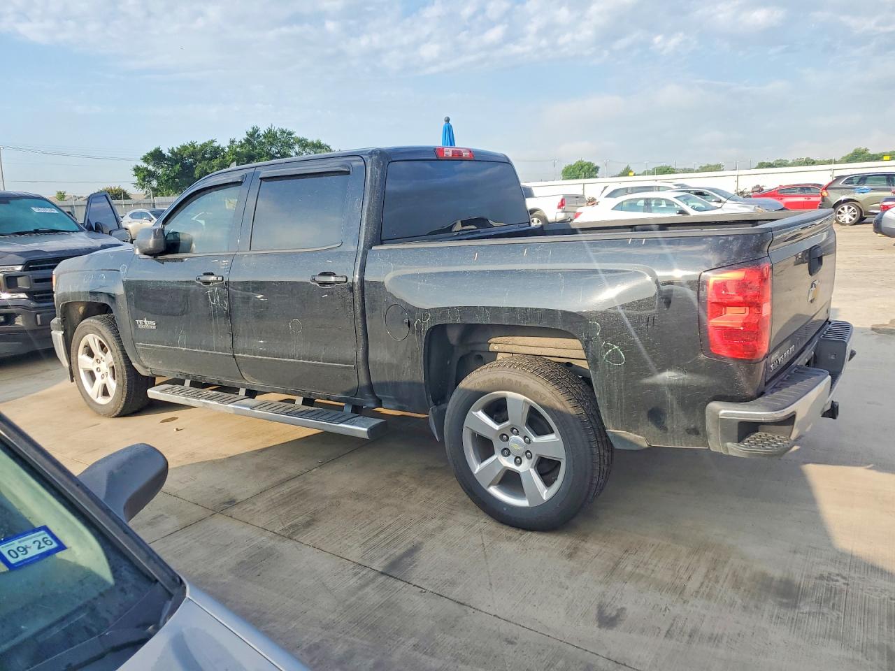 2015 CHEVROLET SILVERADO C1500 LT photo 3