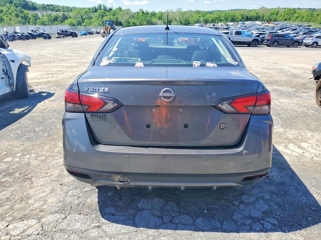 2024 NISSAN VERSA S photo 11