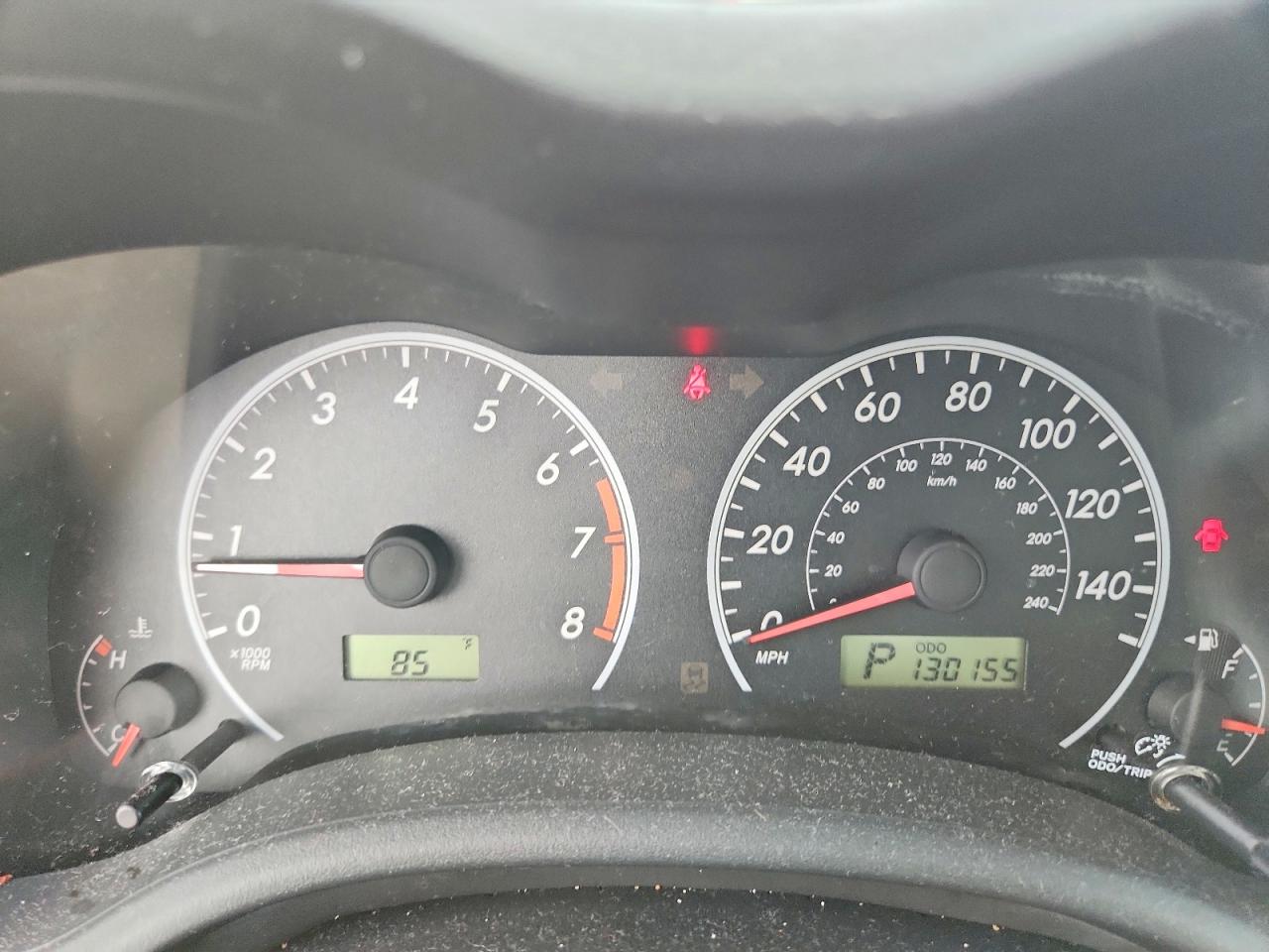 2011 TOYOTA COROLLA LE photo 9