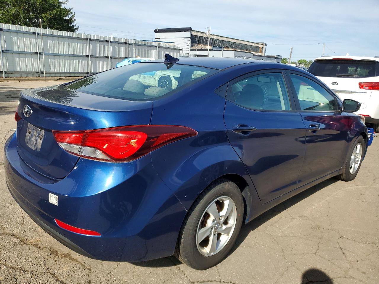 2015 HYUNDAI ELANTRA SE photo 7