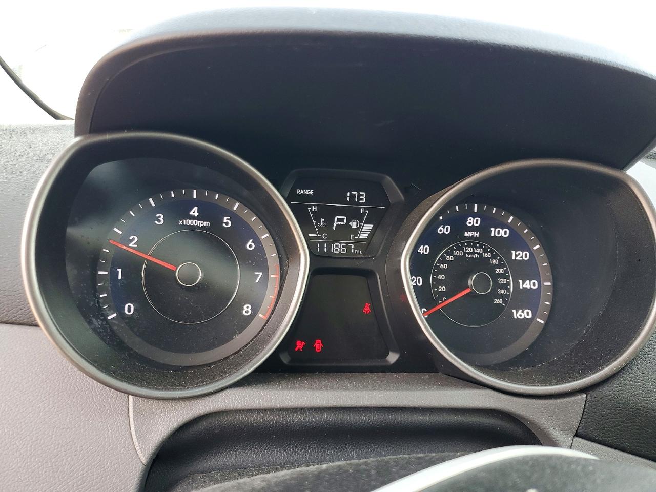 2015 HYUNDAI ELANTRA SE photo 25
