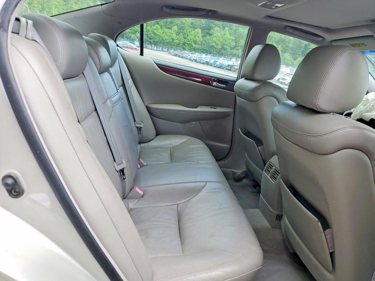 2003 LEXUS ES 300 photo 19