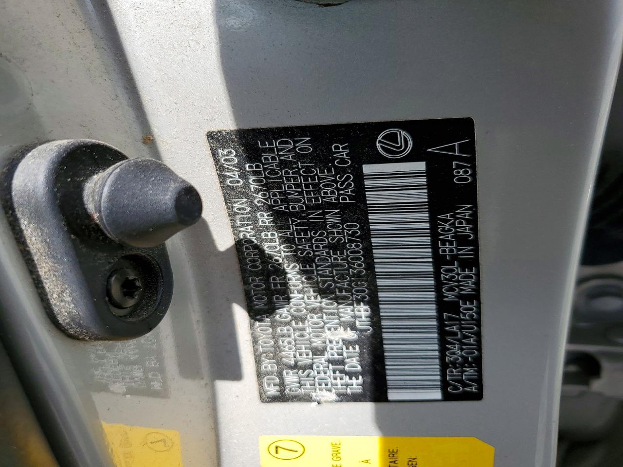 2003 LEXUS ES 300 photo 23