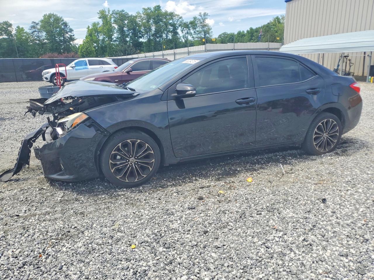 2015 TOYOTA COROLLA