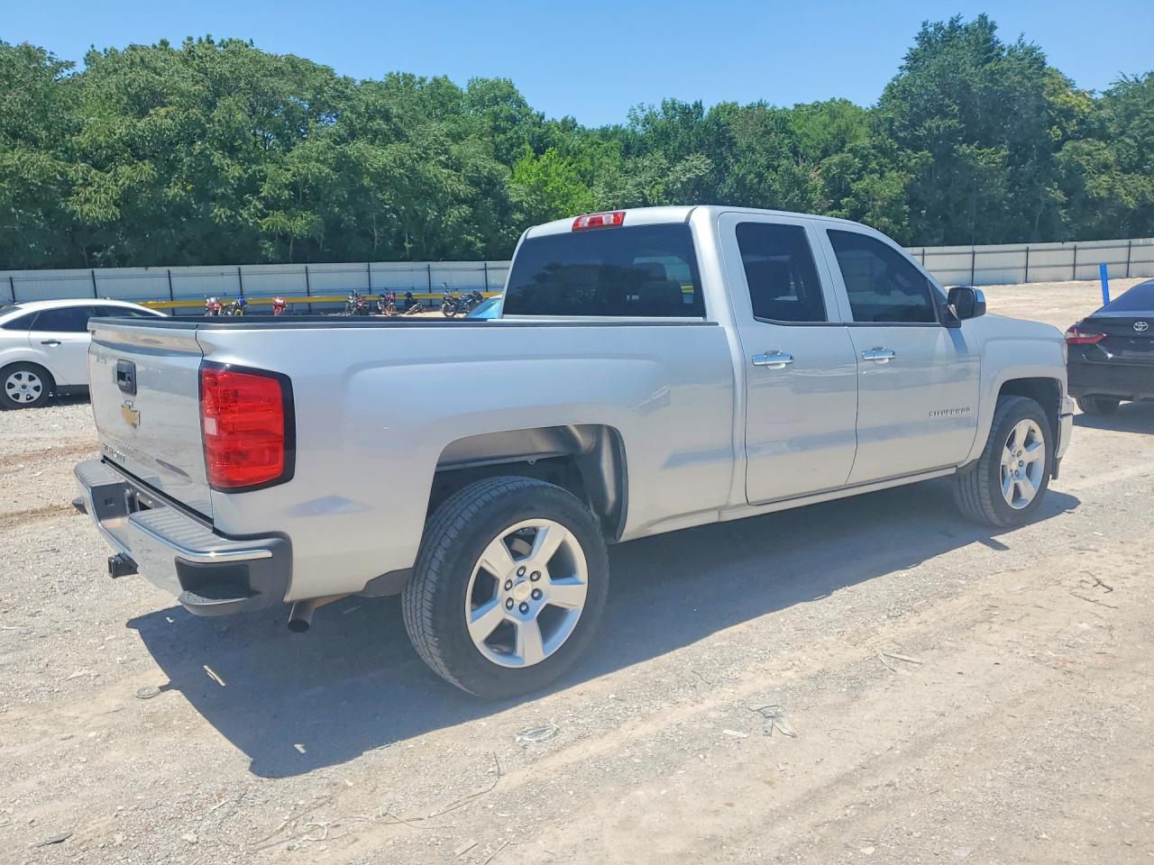 2015 CHEVROLET SILVERADO C1500 photo 5