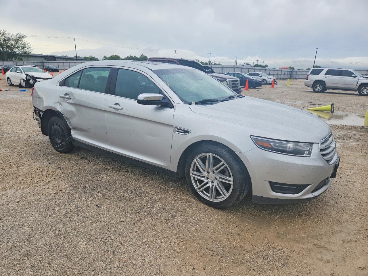 2018 FORD TAURUS LIMITED photo 7