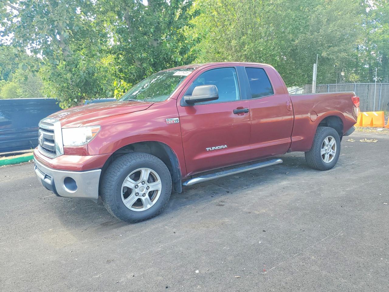 2010 TOYOTA TUNDRA DOUBLE CAB SR5 — REAR END damage — photo 1