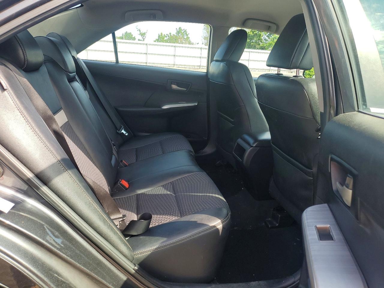 2012 TOYOTA CAMRY SE photo 10