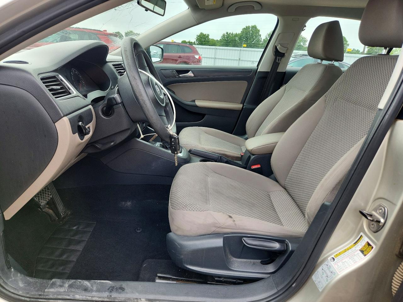 2014 VOLKSWAGEN JETTA BASE photo 13