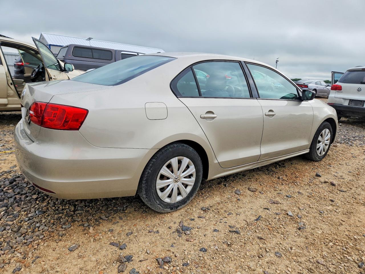 2014 VOLKSWAGEN JETTA BASE photo 5
