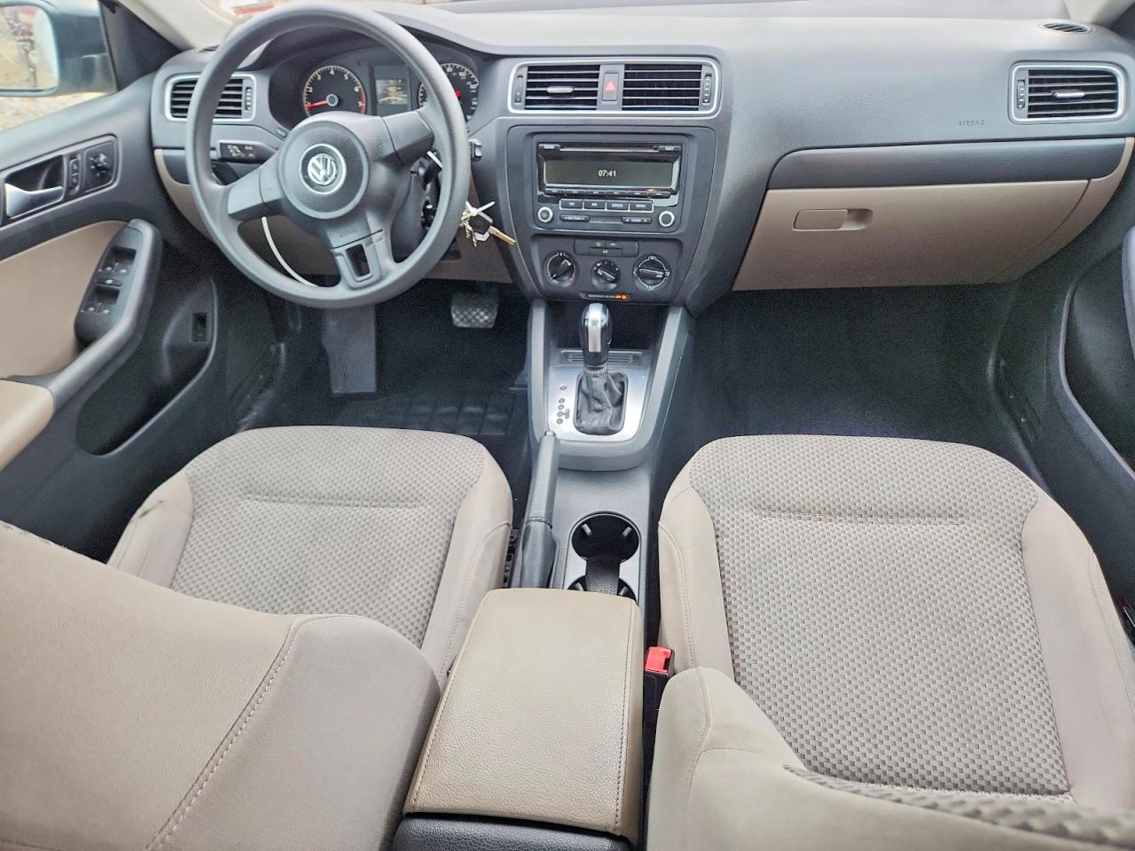 2014 VOLKSWAGEN JETTA BASE photo 15