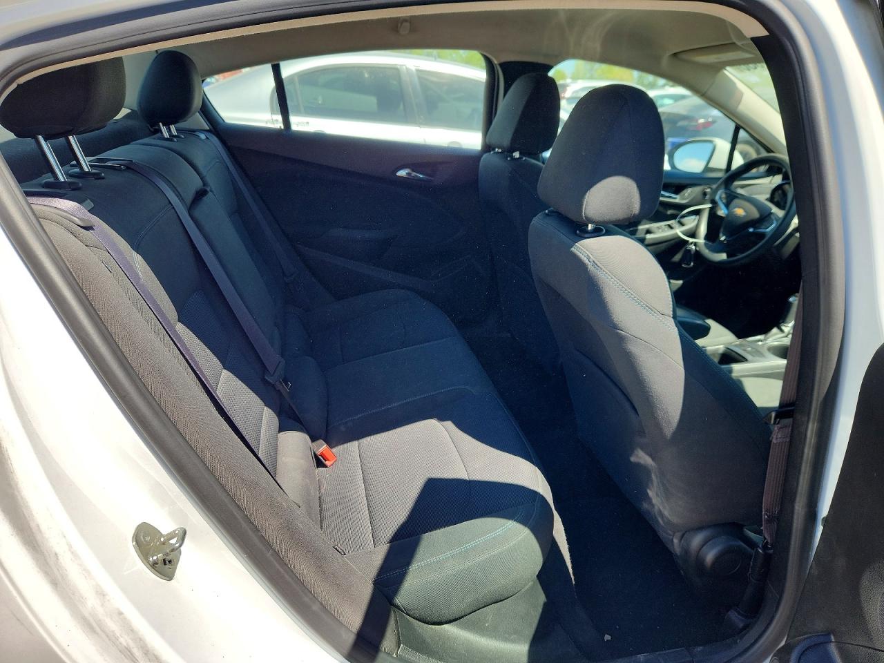 2016 CHEVROLET CRUZE LT photo 19