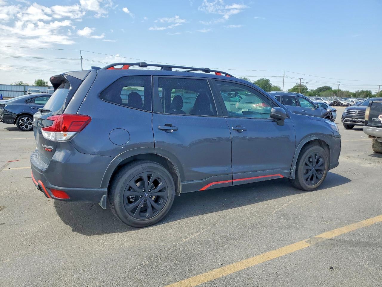 2022 SUBARU FORESTER SPORT photo 5