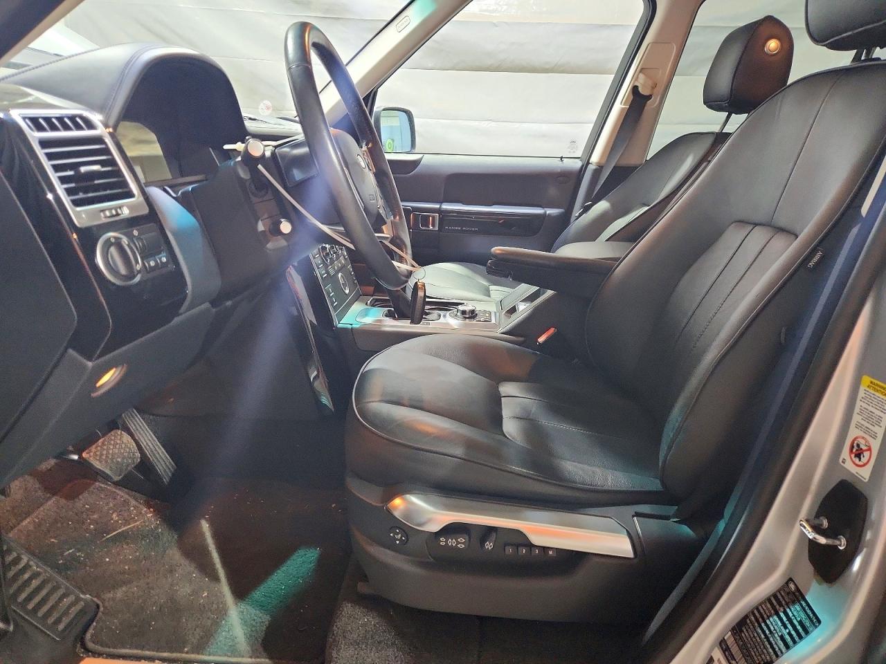 2012 LAND ROVER RANGE ROVER HSE photo 13