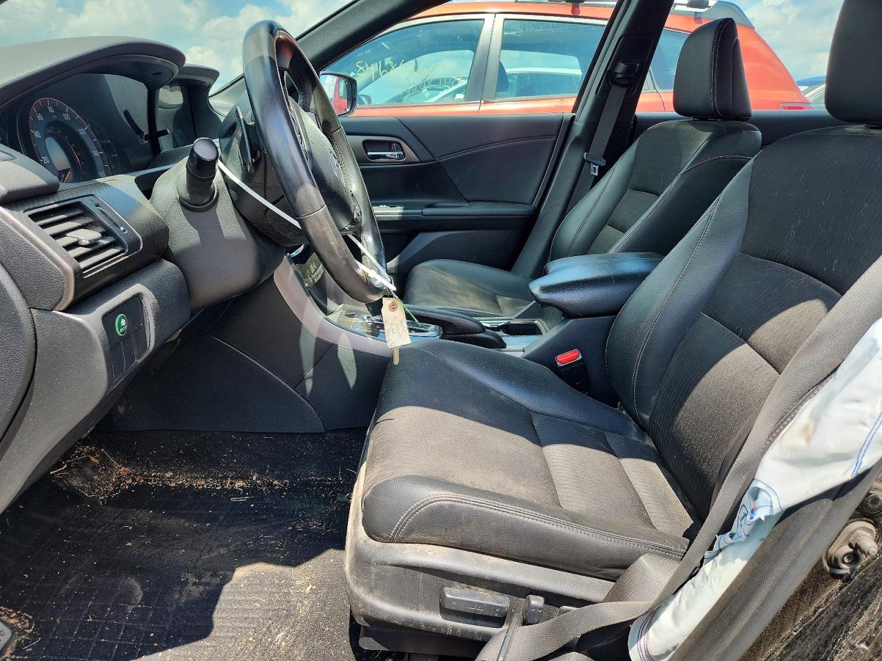 2016 HONDA ACCORD SPORT photo 19