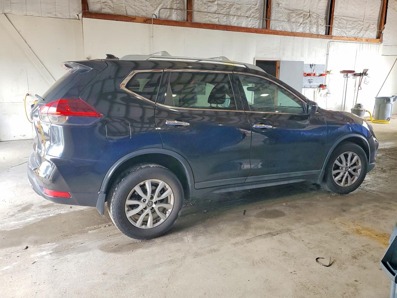 2019 NISSAN ROGUE S photo 7