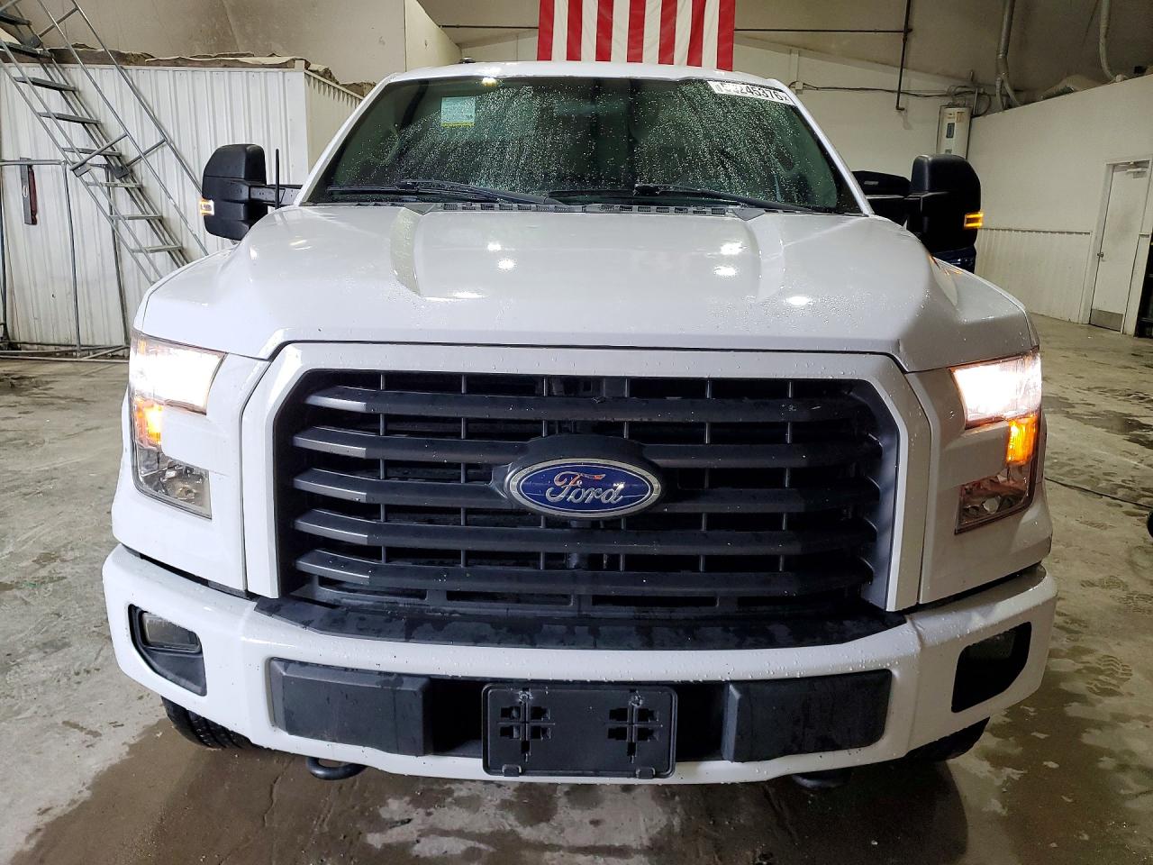 2017 FORD F150 SUPERCREW photo 9