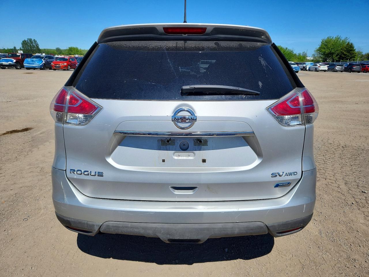 2014 NISSAN ROGUE S photo 11