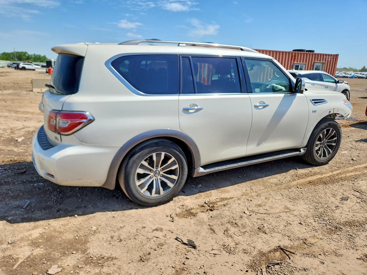 2018 NISSAN ARMADA SV photo 3