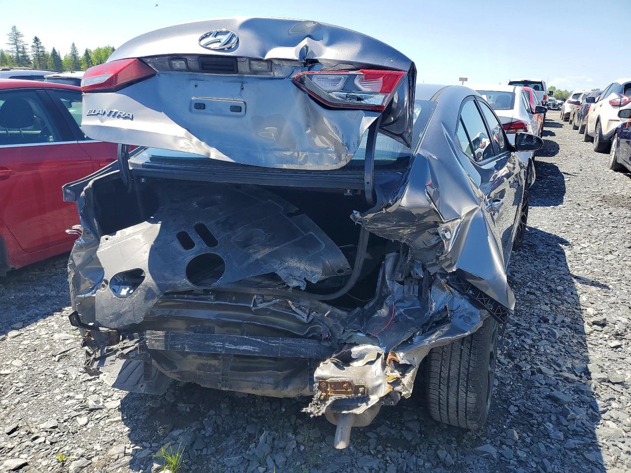 2018 HYUNDAI ELANTRA SE photo 23
