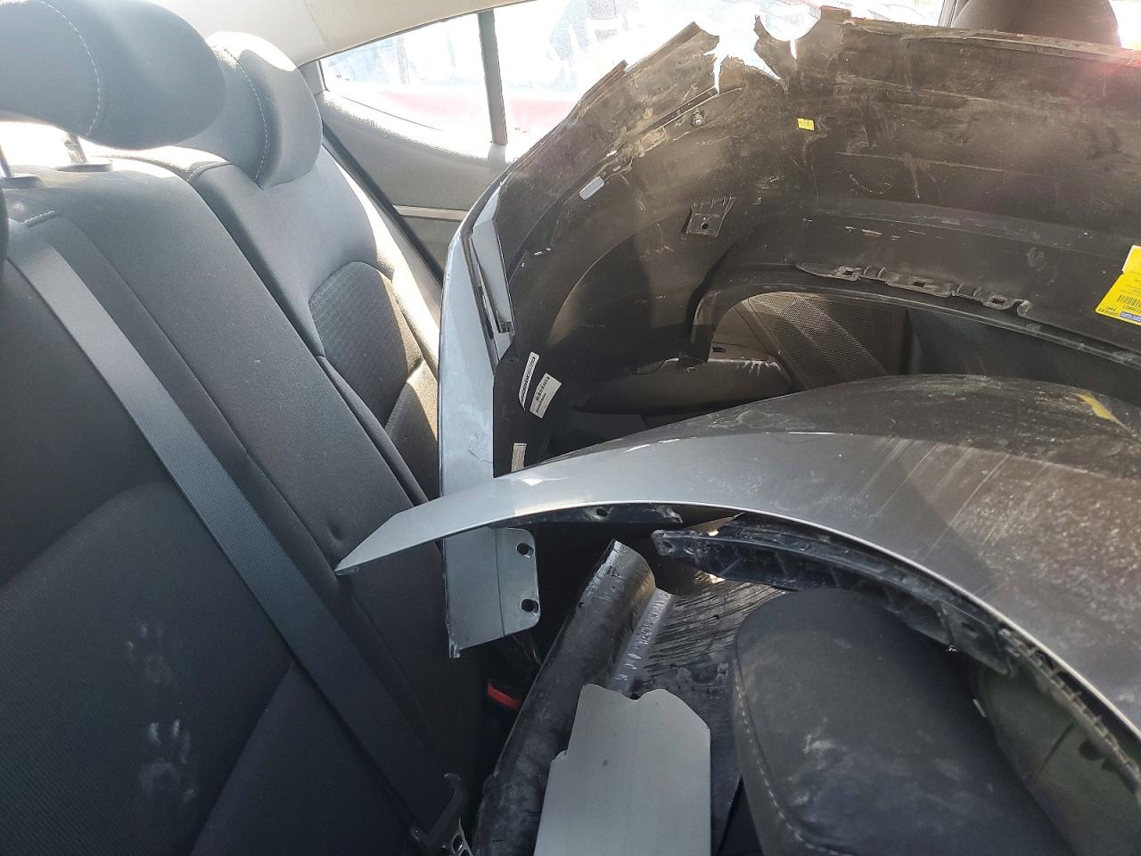 2018 HYUNDAI ELANTRA SE photo 19