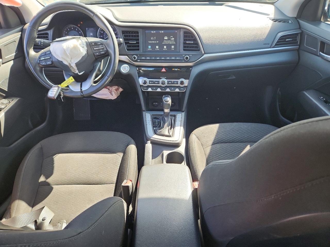 2020 HYUNDAI ELANTRA VALUE EDITION photo 15