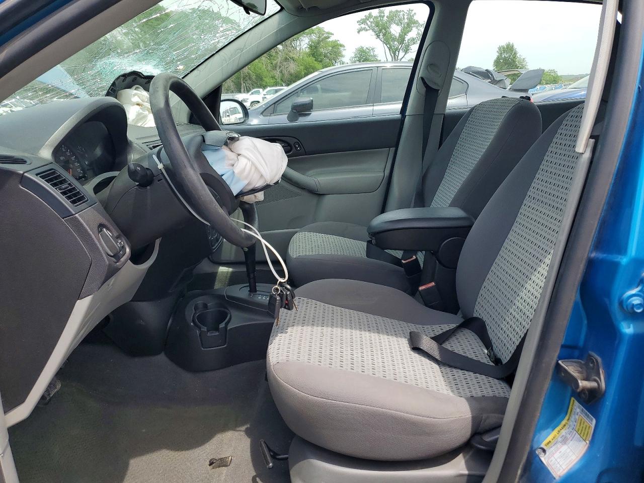 2007 FORD FOCUS ZX4 photo 7