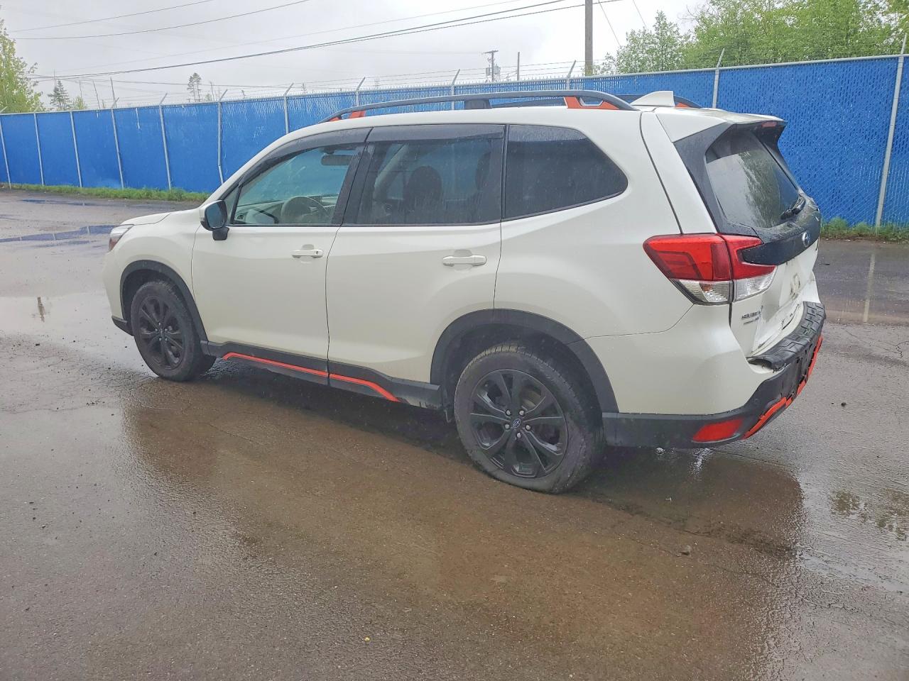 2019 SUBARU FORESTER SPORT photo 4
