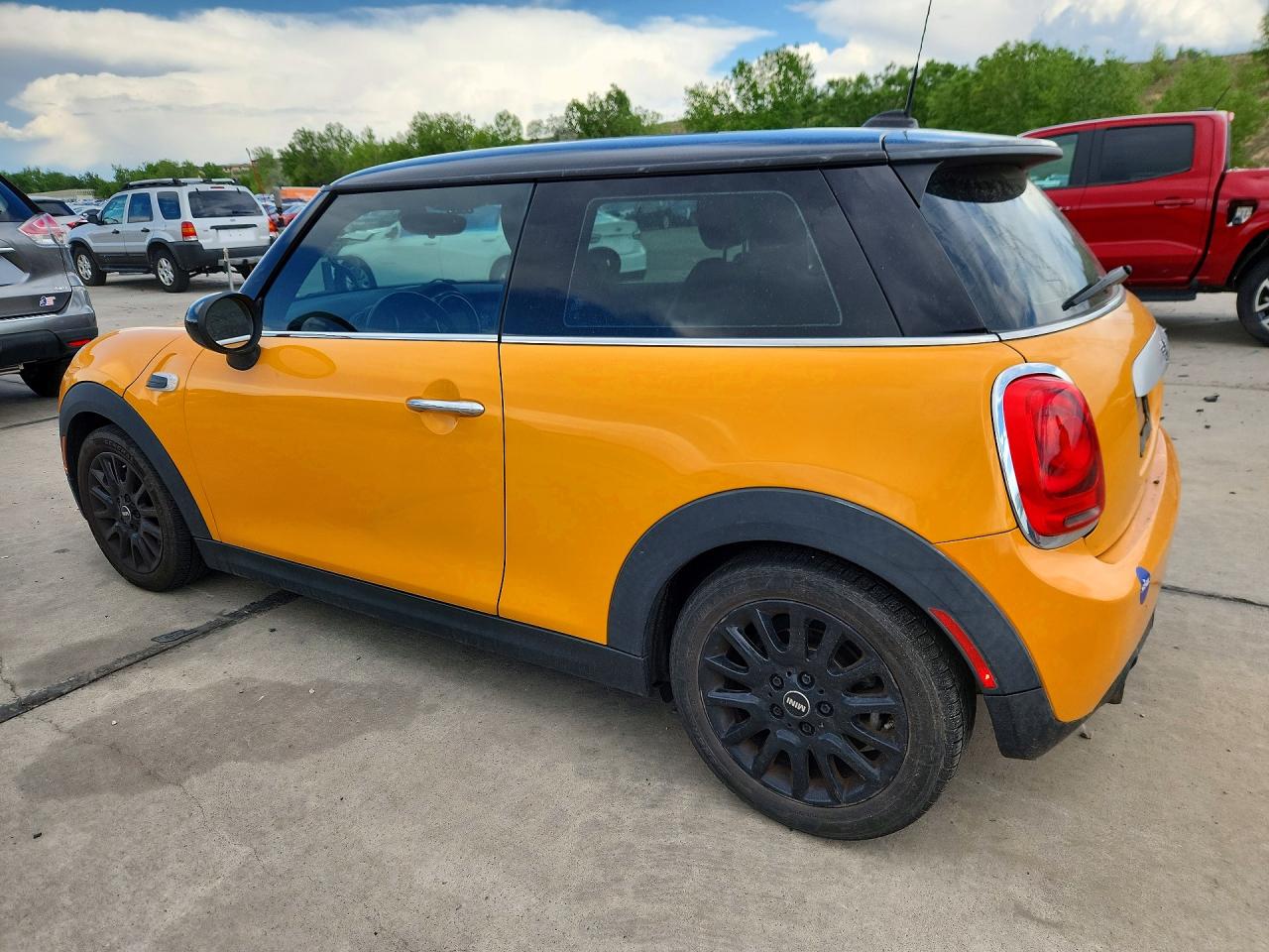 2014 MINI COOPER photo 3