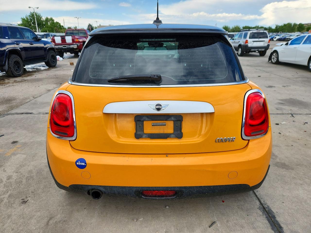 2014 MINI COOPER photo 11