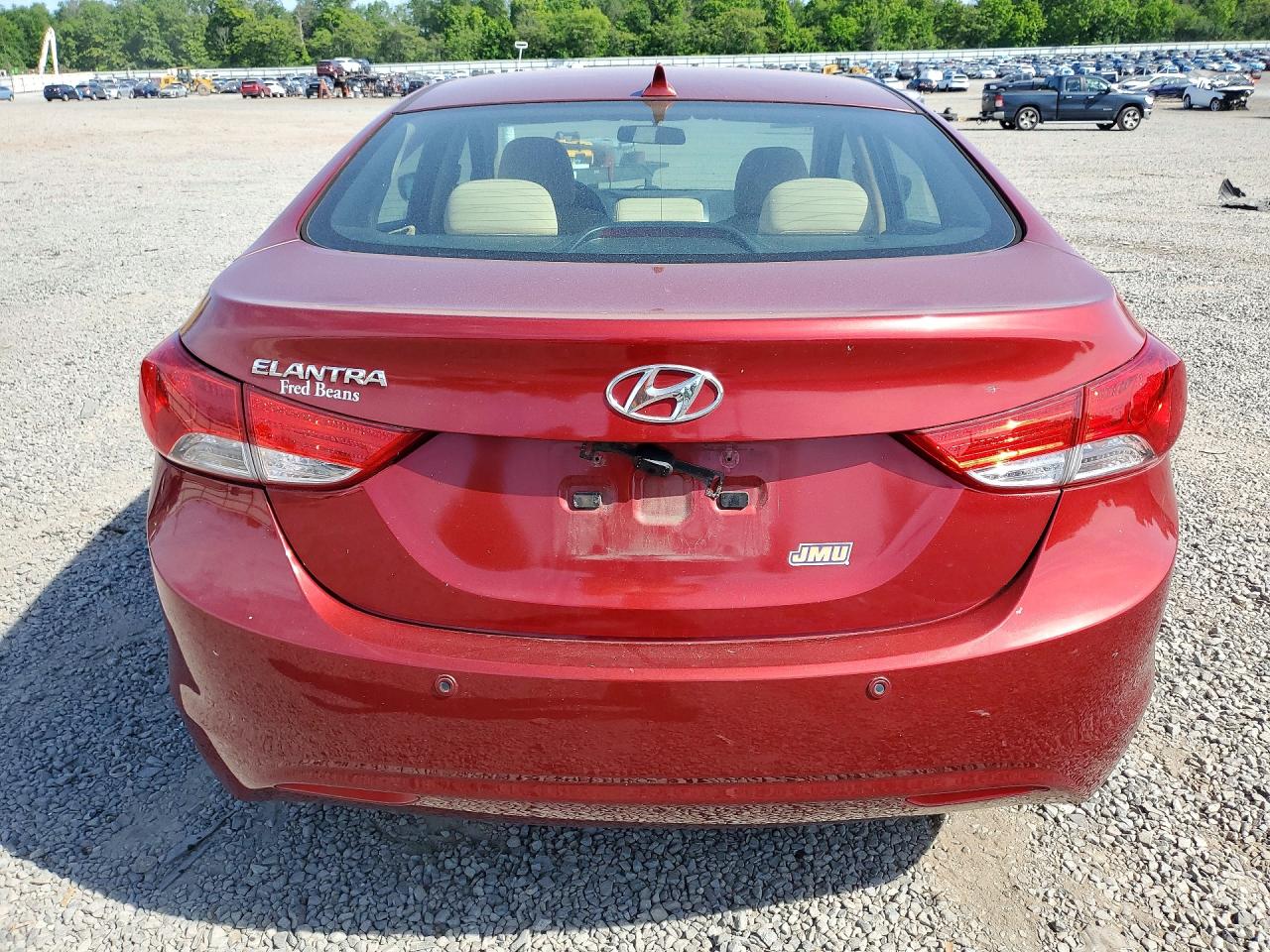 2013 HYUNDAI ELANTRA GLS photo 16