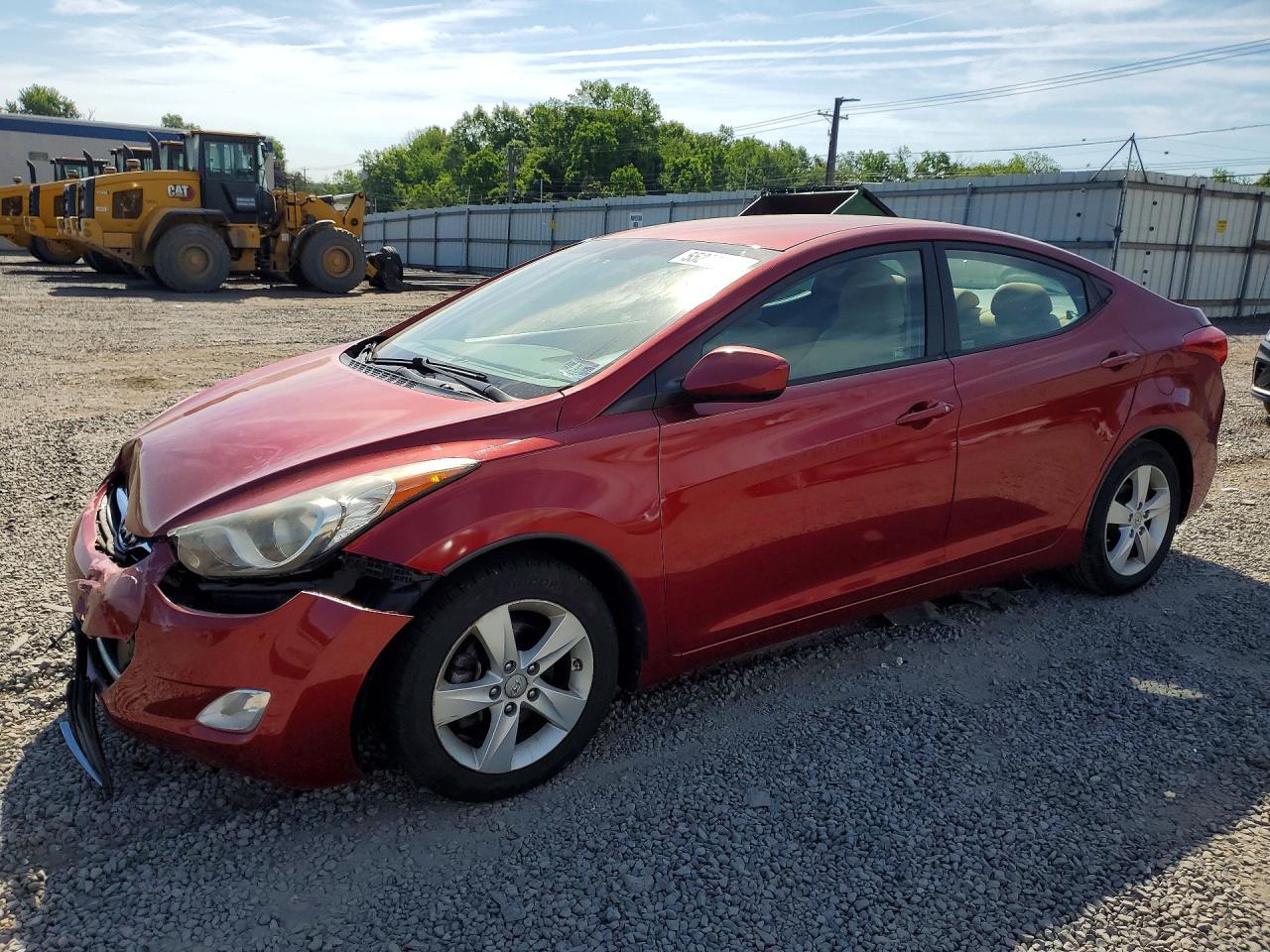 2013 HYUNDAI ELANTRA