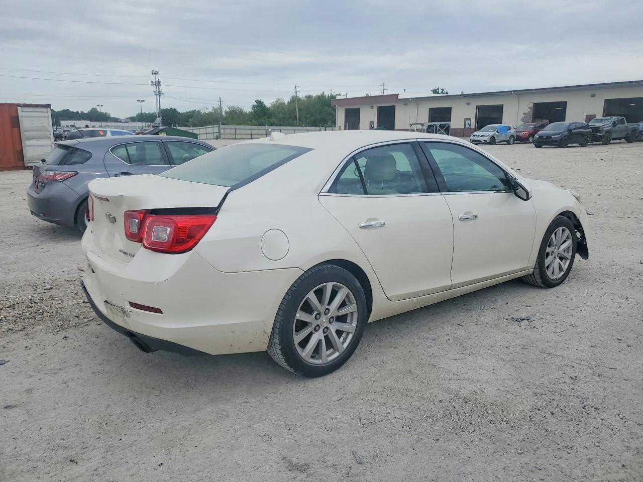 2014 CHEVROLET MALIBU LTZ photo 5