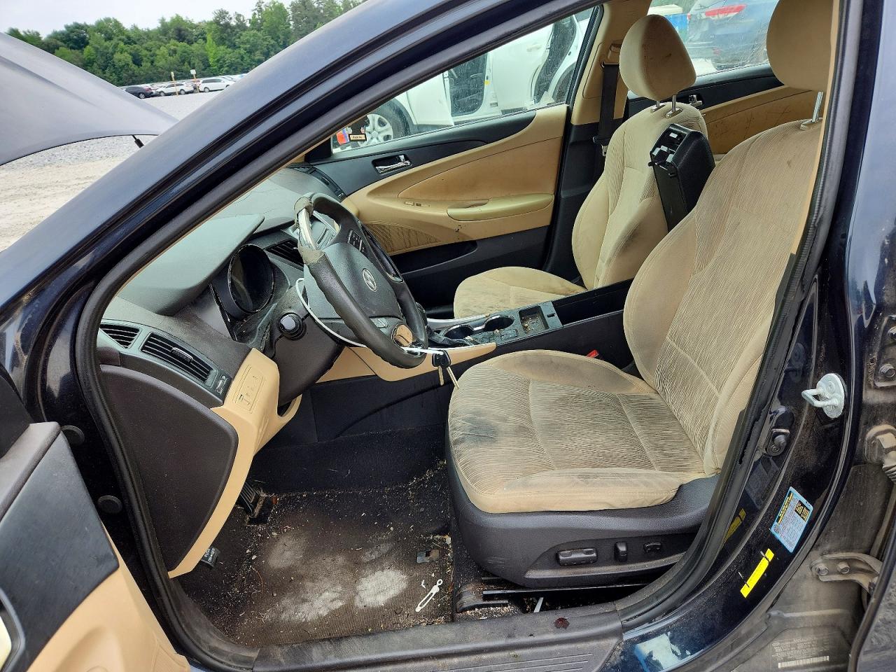 2013 HYUNDAI SONATA GLS photo 13