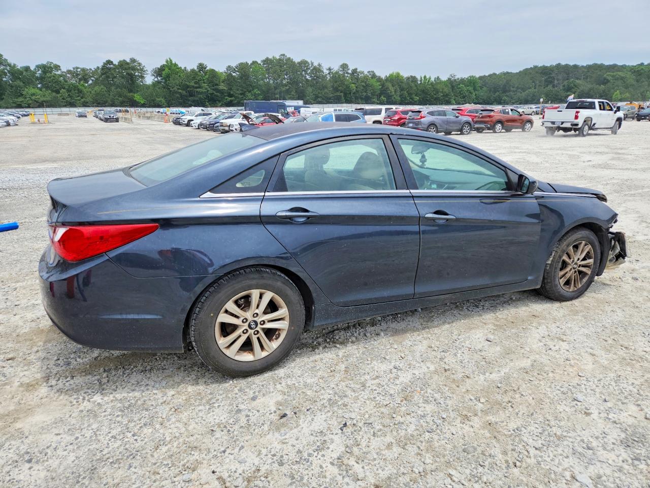 2013 HYUNDAI SONATA GLS photo 5