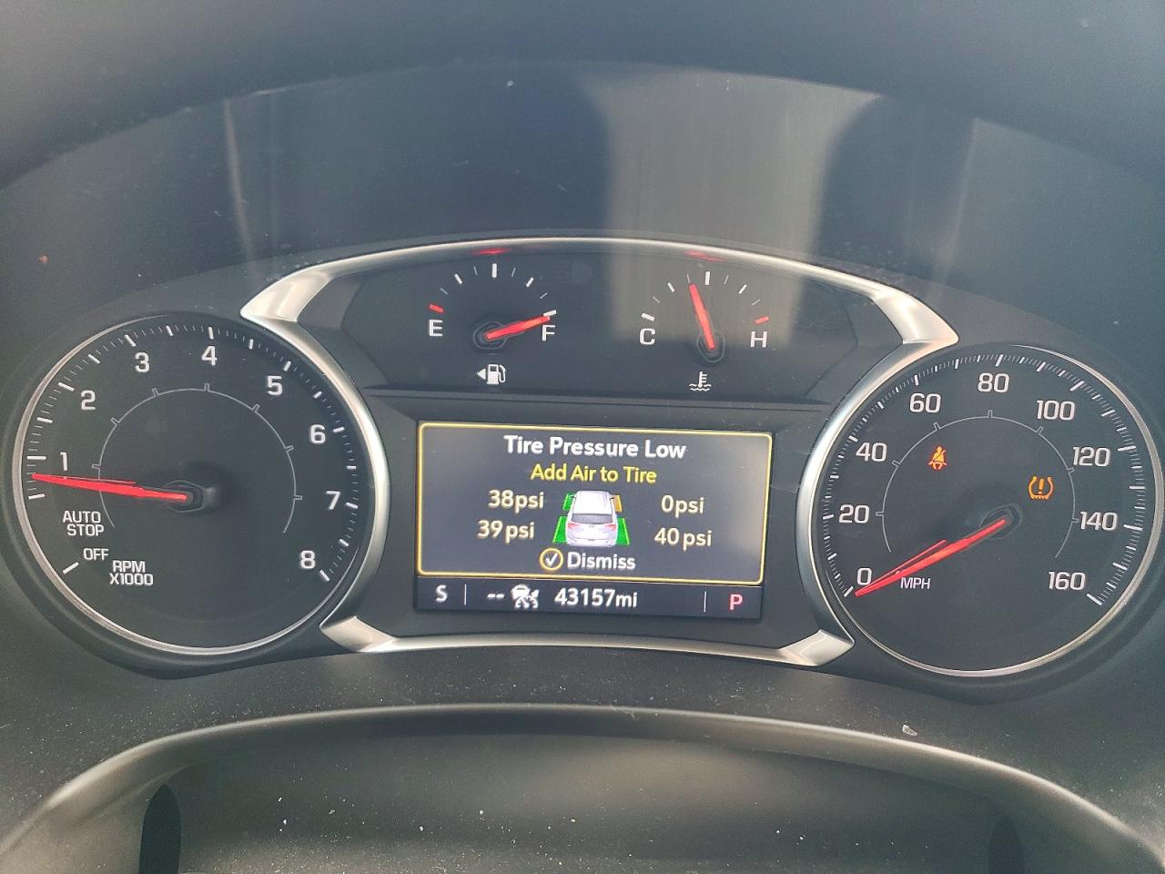 2024 GMC TERRAIN SLT photo 17