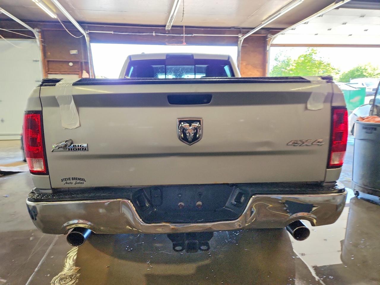 2014 RAM 1500 SLT photo 11