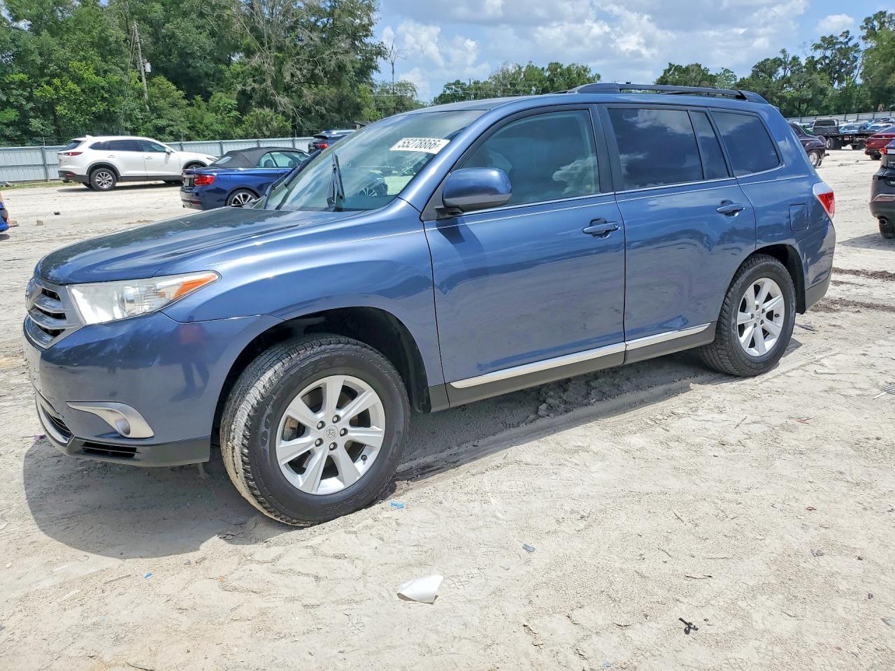 2013 TOYOTA HIGHLANDER