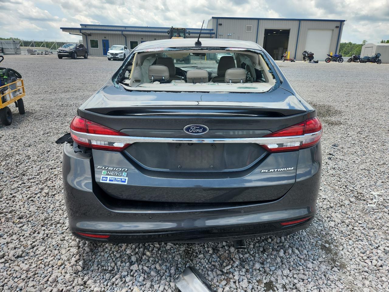 2017 FORD FUSION TITANIUM PHEV photo 11