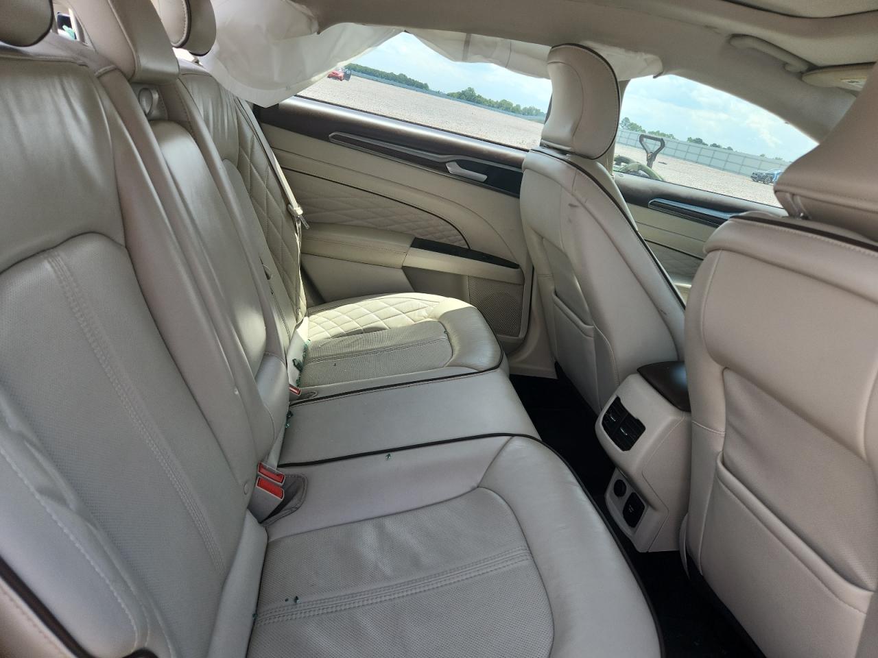 2017 FORD FUSION TITANIUM PHEV photo 19