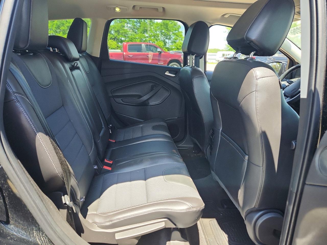 2016 FORD ESCAPE SE photo 21