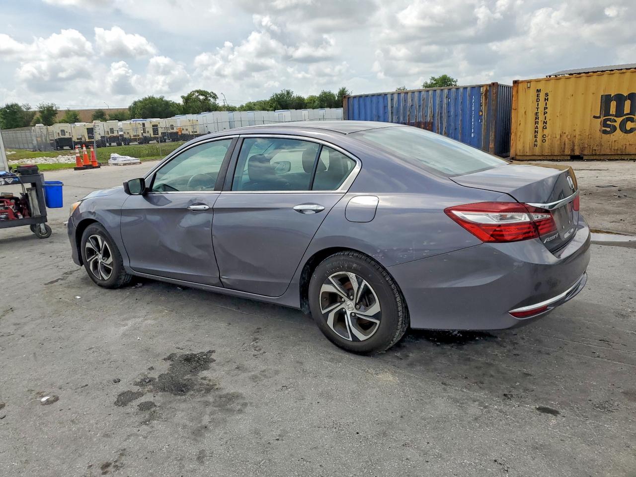 2017 HONDA ACCORD LX photo 2