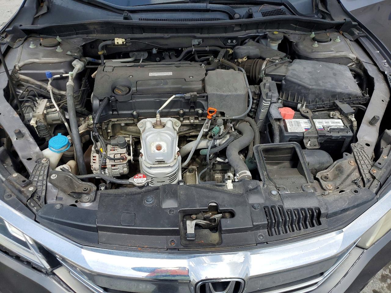 2017 HONDA ACCORD LX photo 11