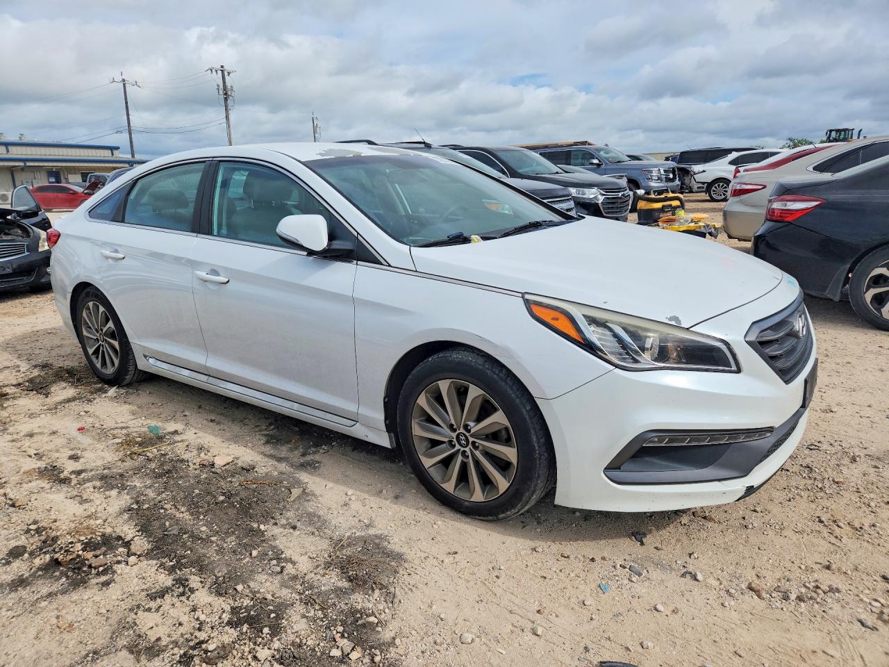 2016 HYUNDAI SONATA SPORT photo 4