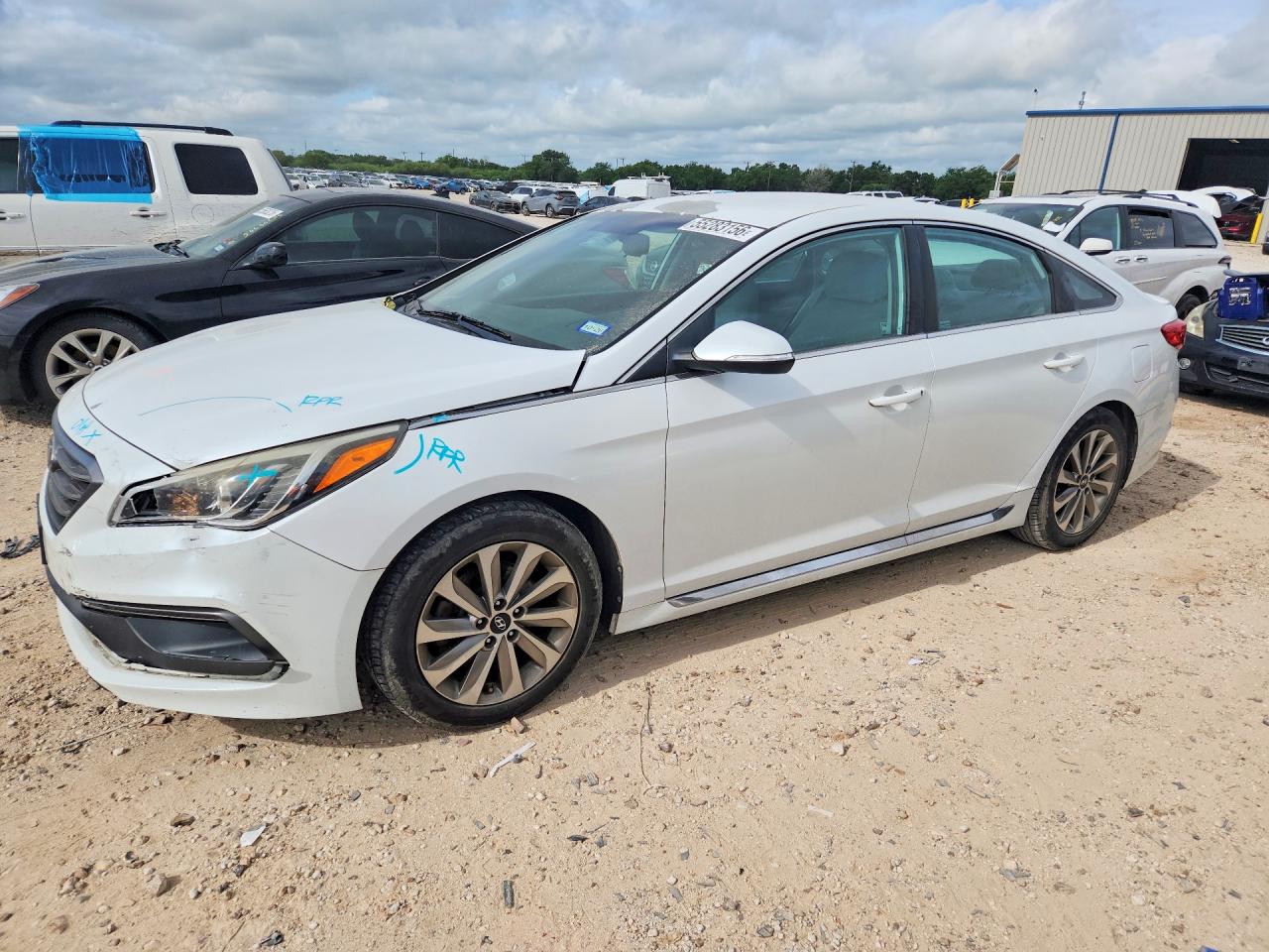 2016 HYUNDAI SONATA