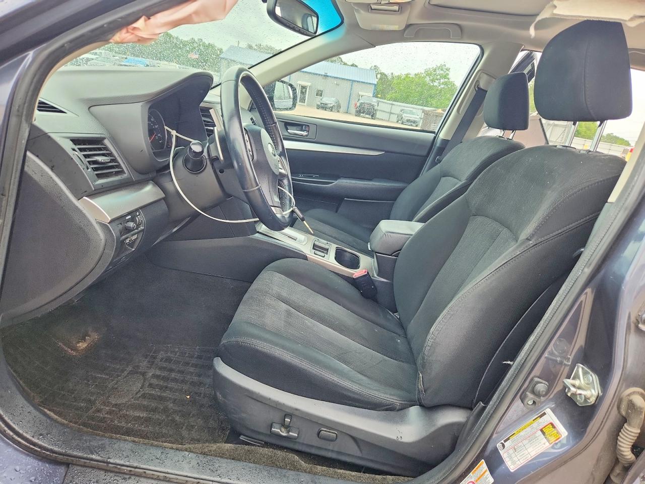 2014 SUBARU OUTBACK 2.5I PREMIUM photo 13