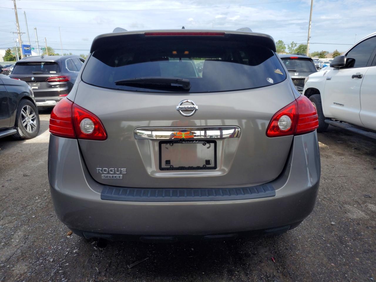 2015 NISSAN ROGUE SELECT S photo 16
