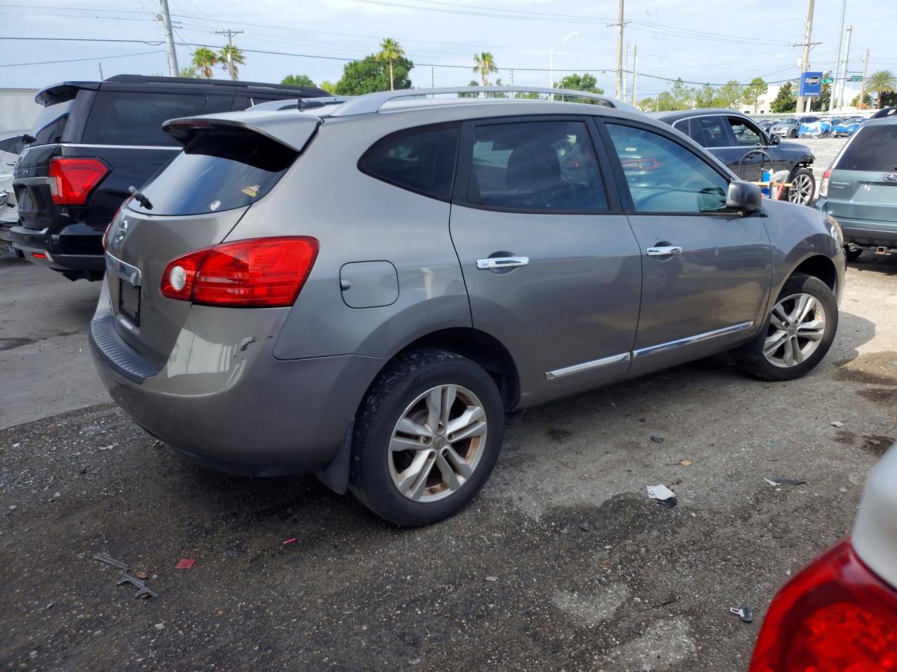2015 NISSAN ROGUE SELECT S photo 7