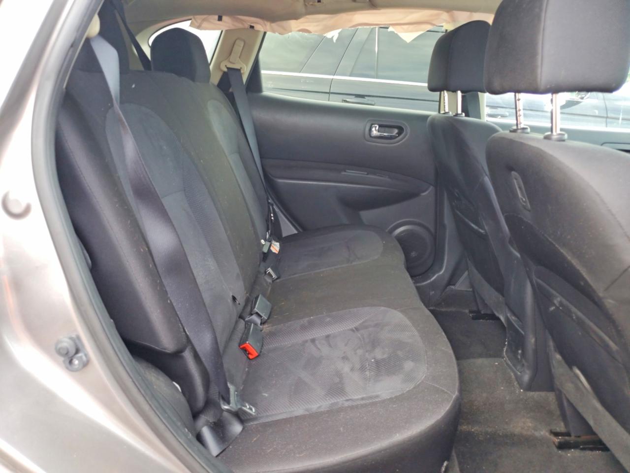 2015 NISSAN ROGUE SELECT S photo 31
