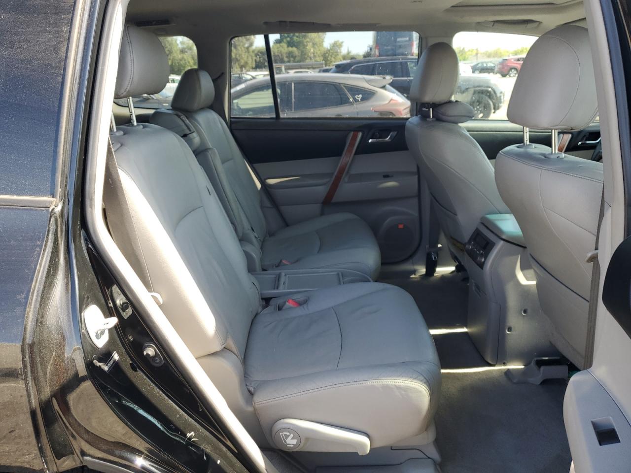 2009 TOYOTA HIGHLANDER LIMITED photo 31